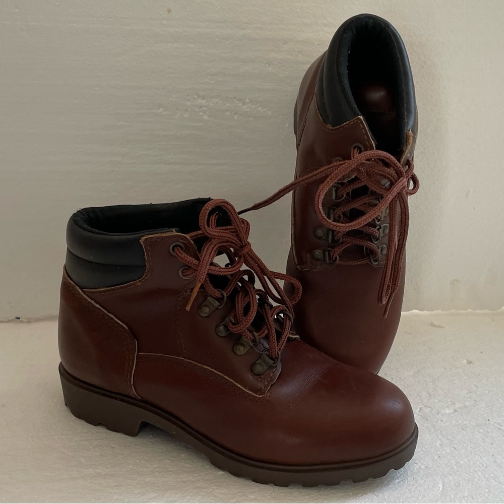 Nine West, Women’s Size 9 Brown Lace-Up Boots